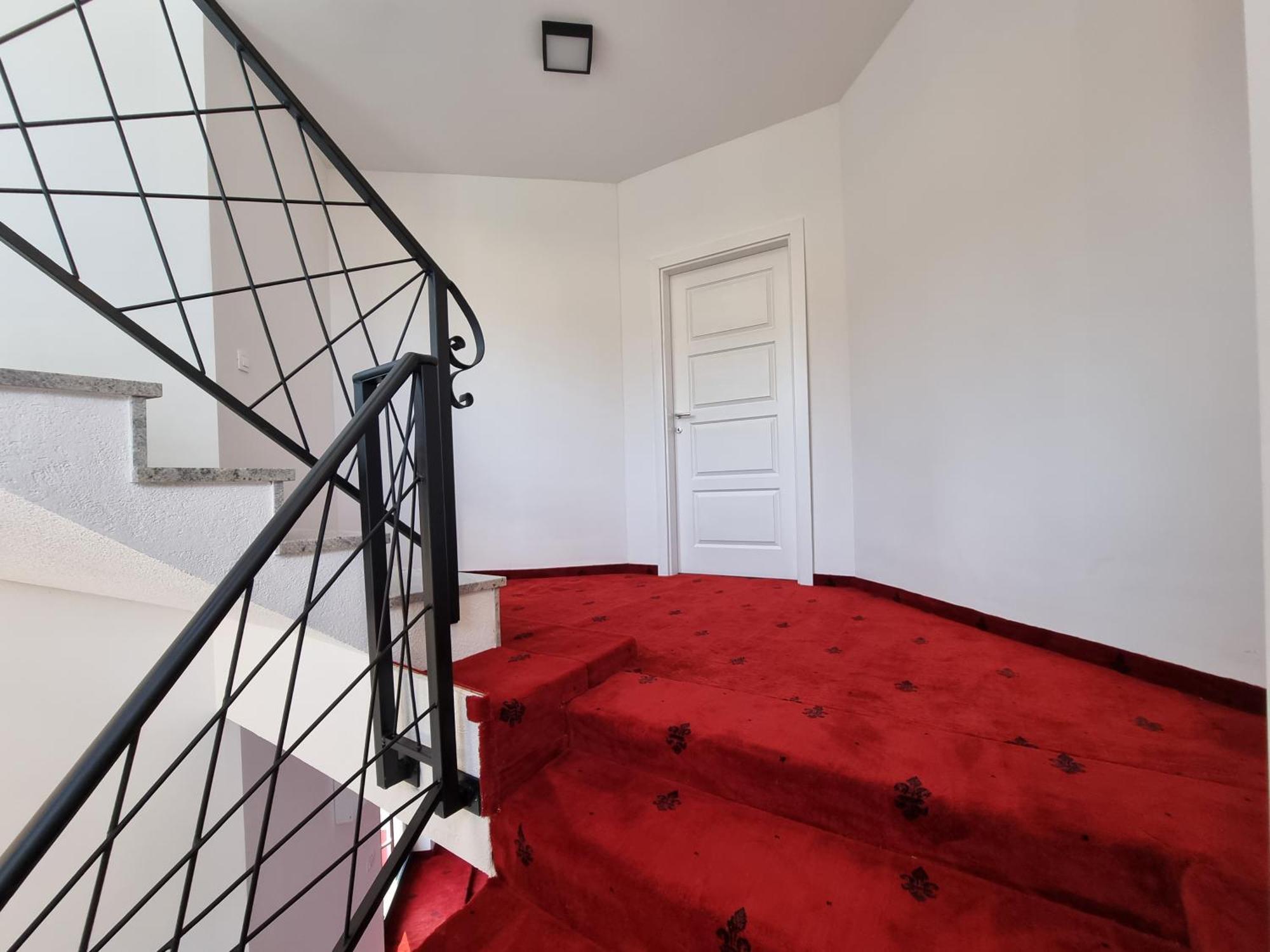 Villa Park Ravne Вісоко Екстер'єр фото