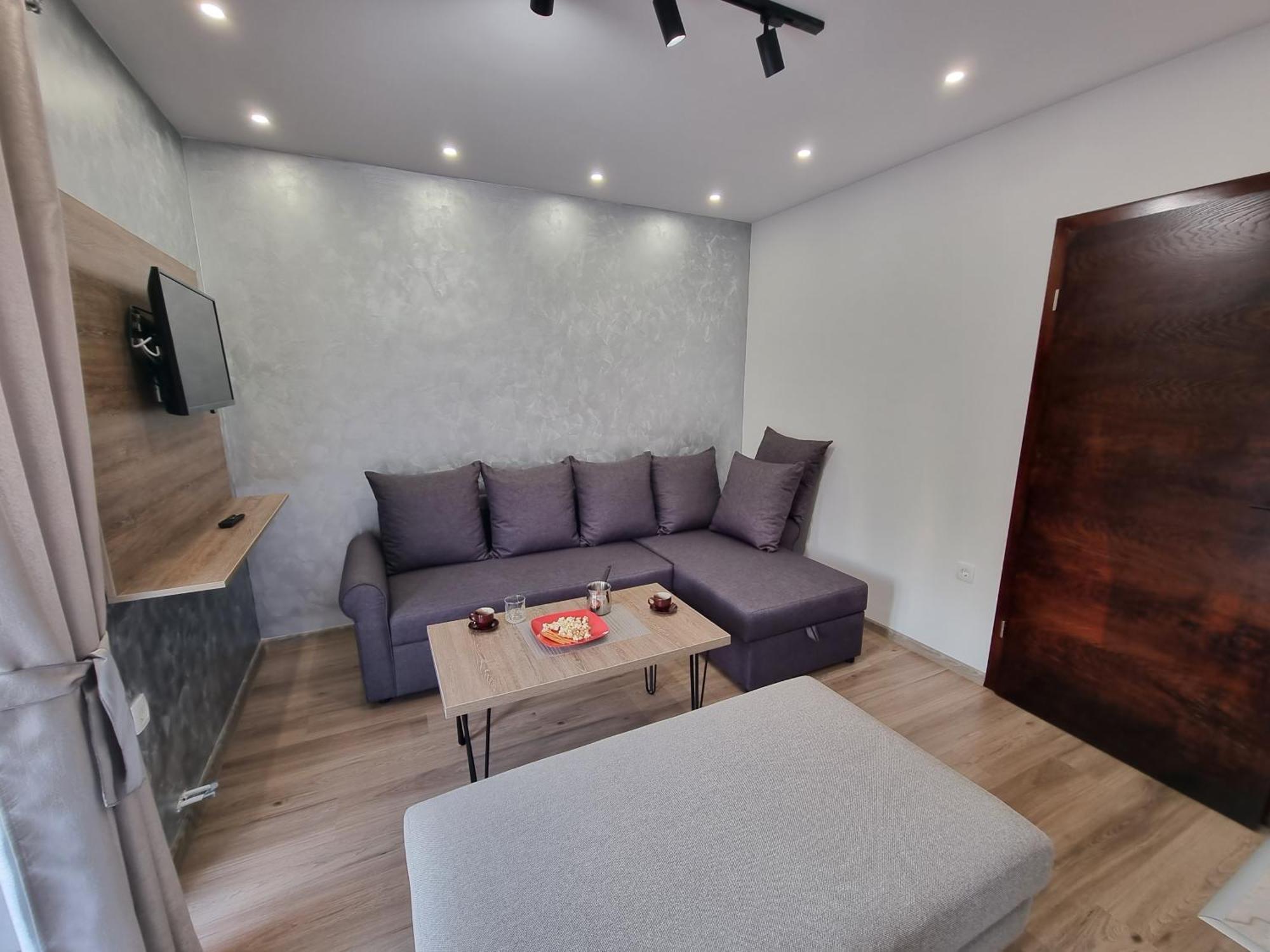 Villa Park Ravne Вісоко Екстер'єр фото
